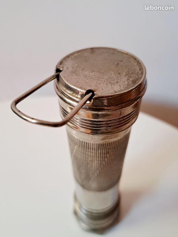 Lampe Torche Vintage RayOVac Sportsman Années 60 - Chrome Côtelé - 2 Cellules C