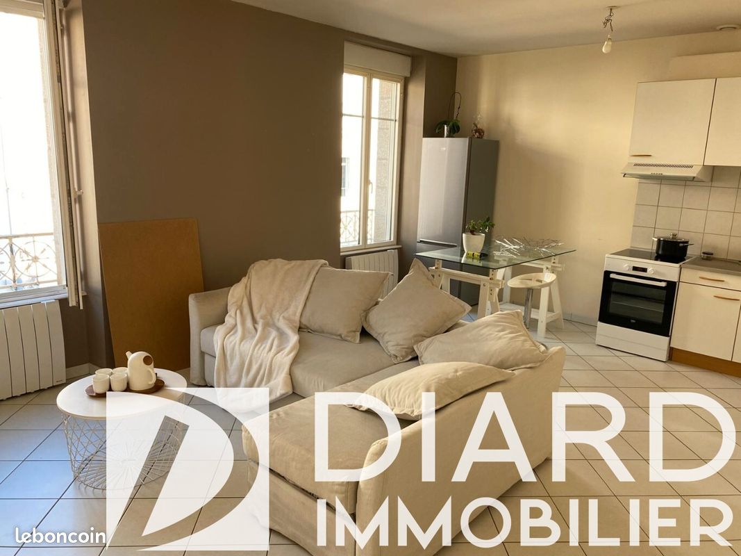 Appartement 2 pièces 46 m² · à Fougères · 46 m² · 545 €
