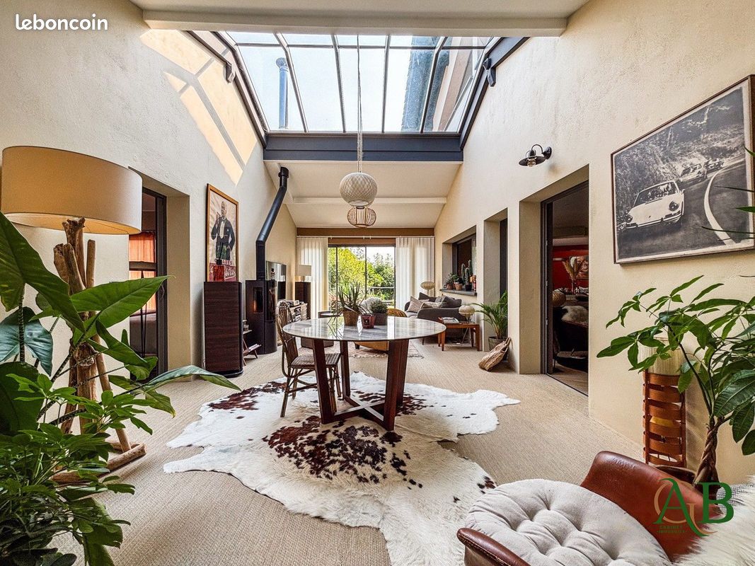 Maison 6 pièces 244 m² · à Bassussarry · 244 m² · 1 630 000 €