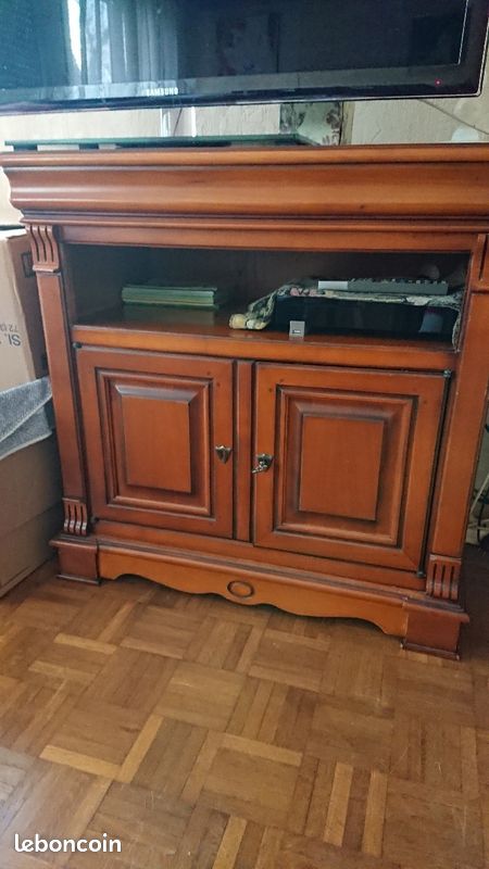 Meuble Tv merisier (image 1)