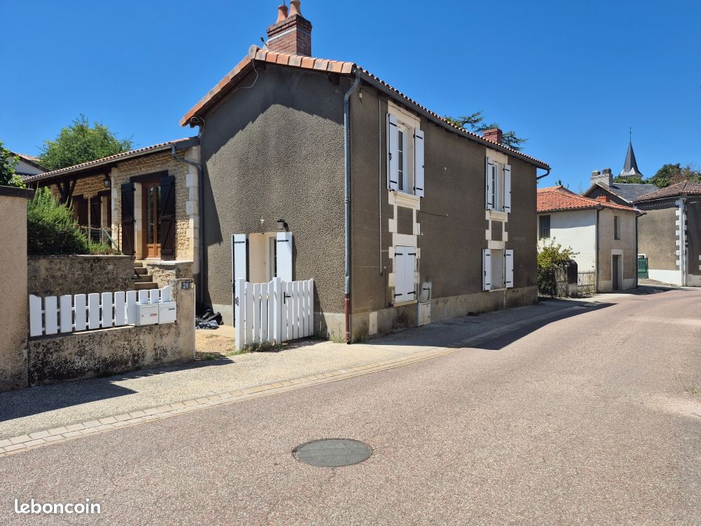 Appartement 2 pièces 33 m² · à Smarves · 33 m² · 590 €