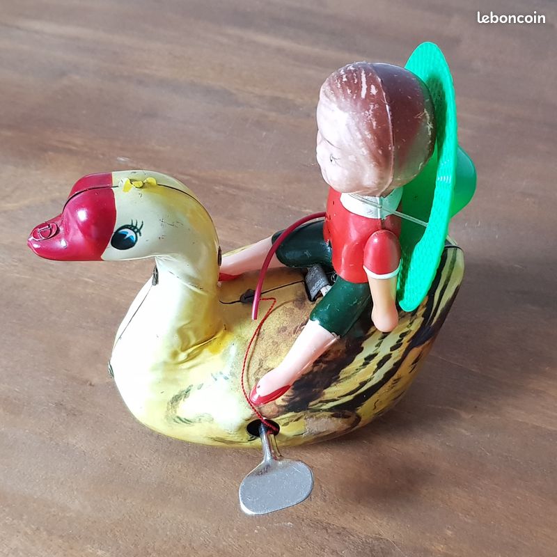 Ancien Jouet Mécanique Écureuil En Tôle - Made In China - Boîte D'Origine MS 754