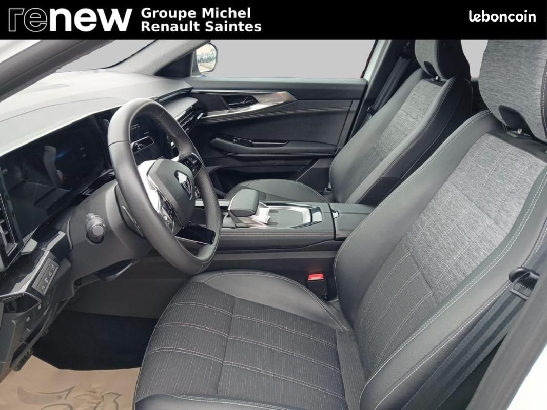Renault Austral E-Tech hybrid 200 Techno (image 9)