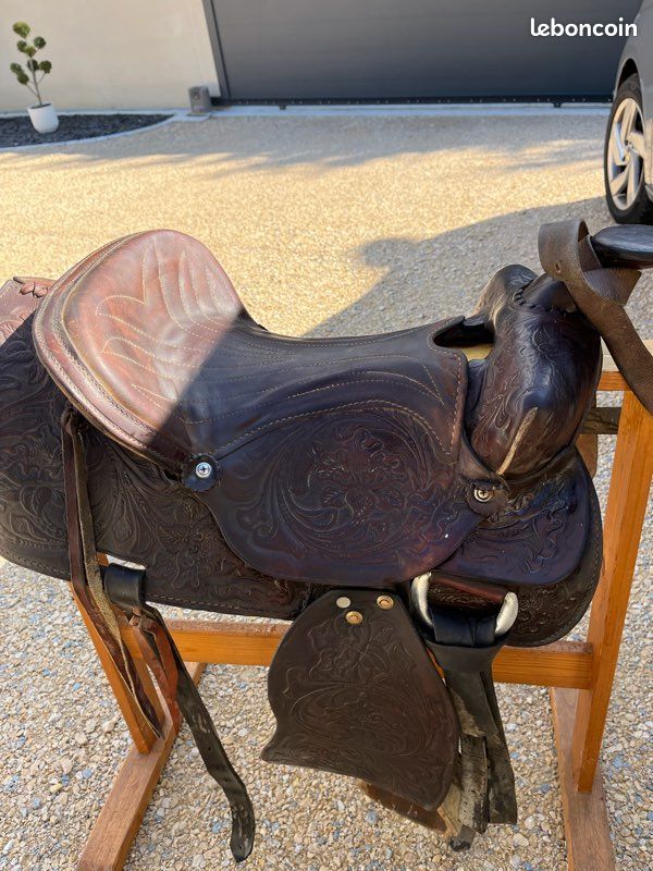 Beau sac de selle Western Trail Simple en cuir véritable noir