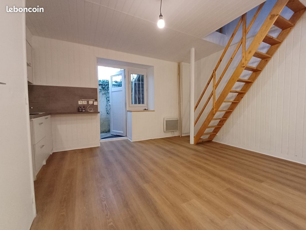 Appartement 1 pièce 22 m² · à Quimper · 22 m² · 470 €