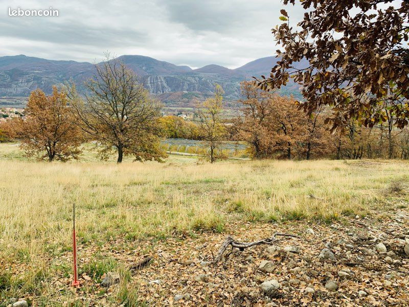 Terrain constructible - 1557 m2 (image 2)