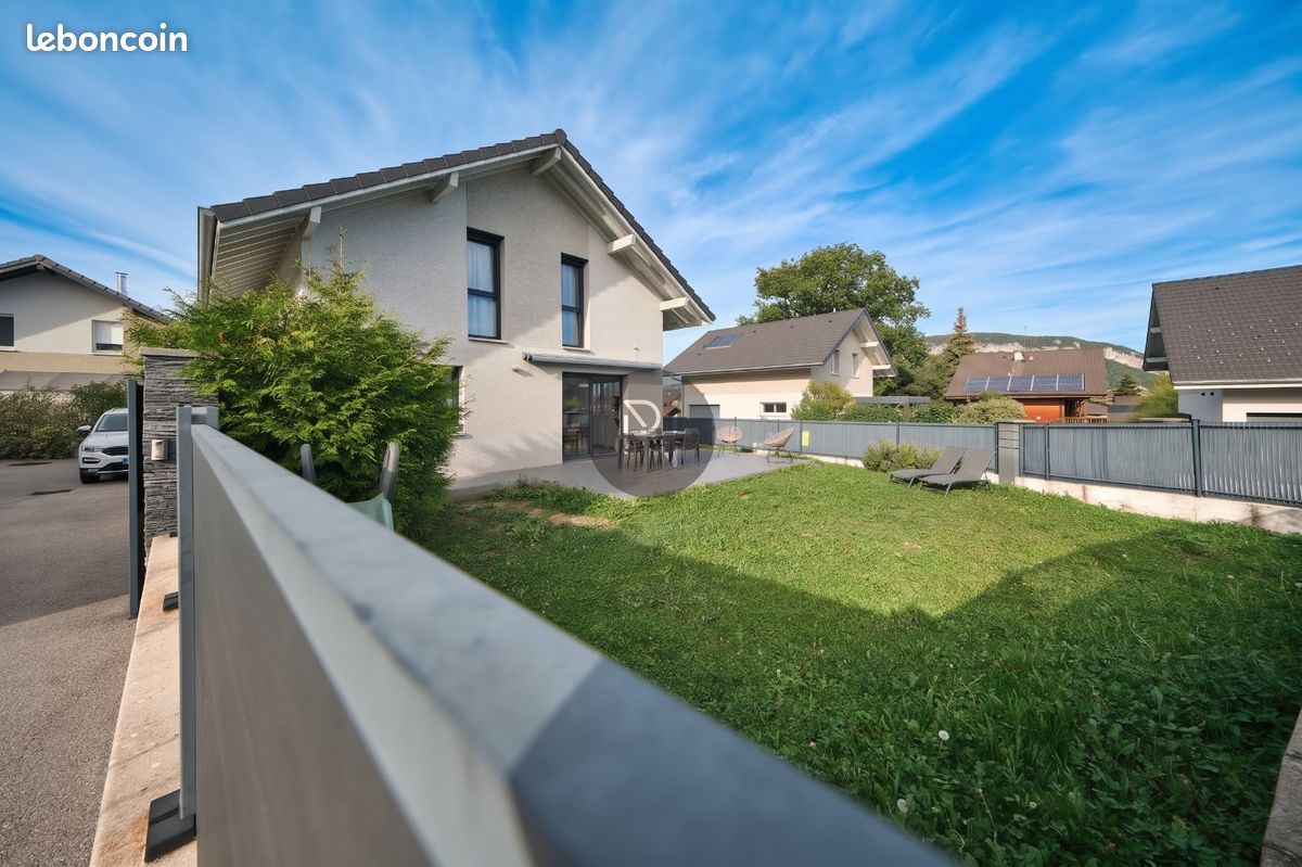 Maison 4 pièces 89 m² · à Sillingy · 89 m² · 567 000 €