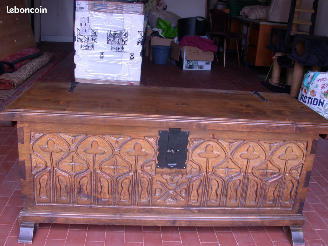 Coffre de rangement (image 1)