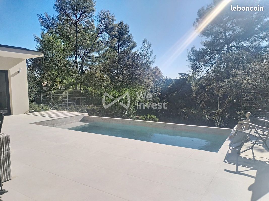 Maison 5 pièces 161 m² · à Montferrier-sur-lez · 161 m² · 3 476 €/mois