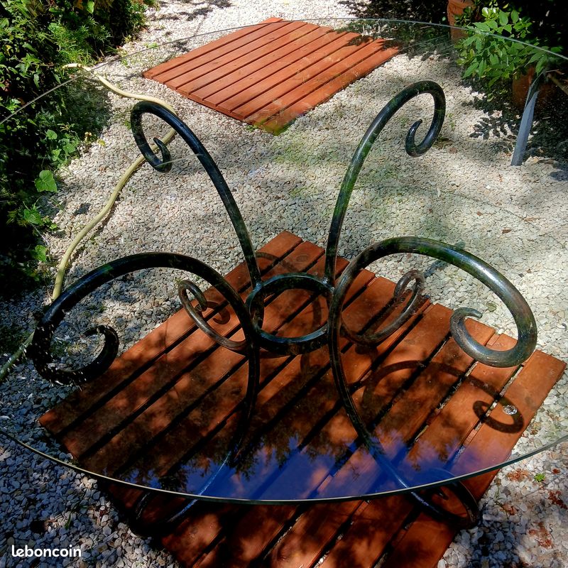Table de salle à manger verre et fonte forgée (image 2)