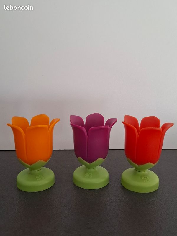 COQUETIER EN PLASTIQUE Vintage Marque Souple Dur Design Loft Cuisine Ancienne EUR 3,00 - FR