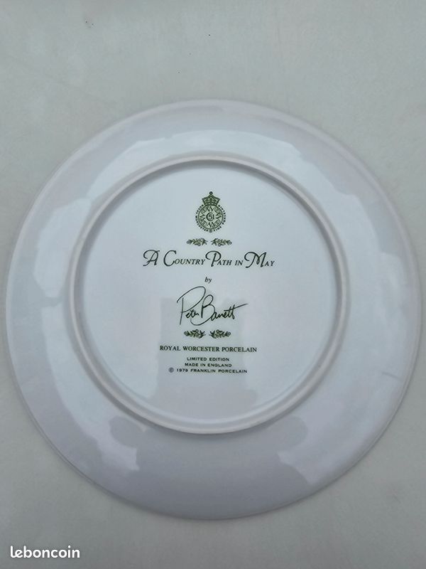 Assiette royal worcester porcelain mai england (image 2)