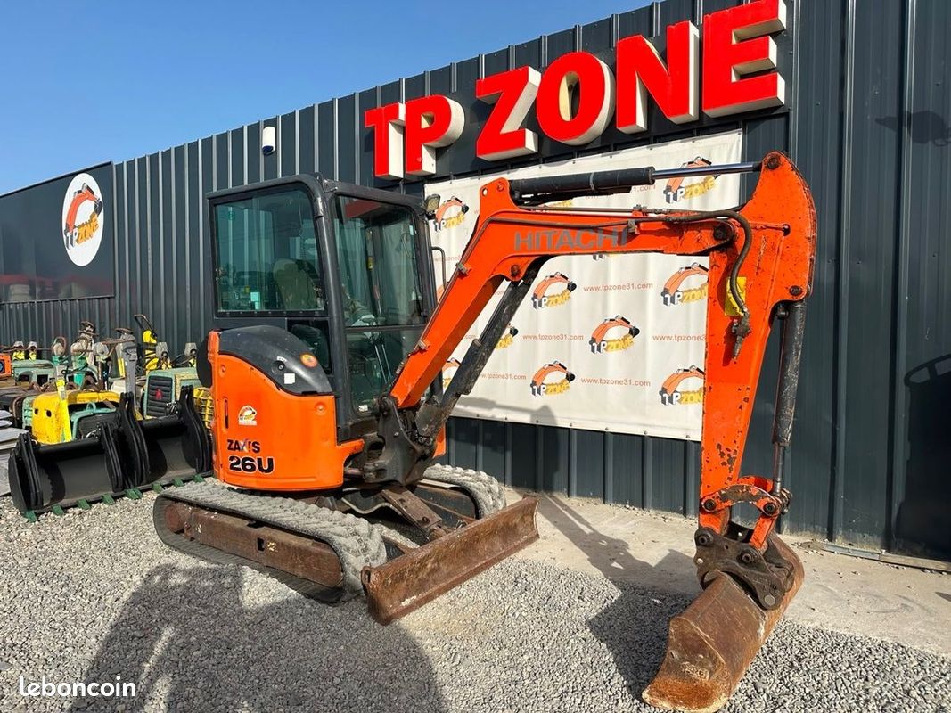 Hitachi ZX26U-5A CR Cabine à 22 900  HT (image 17)