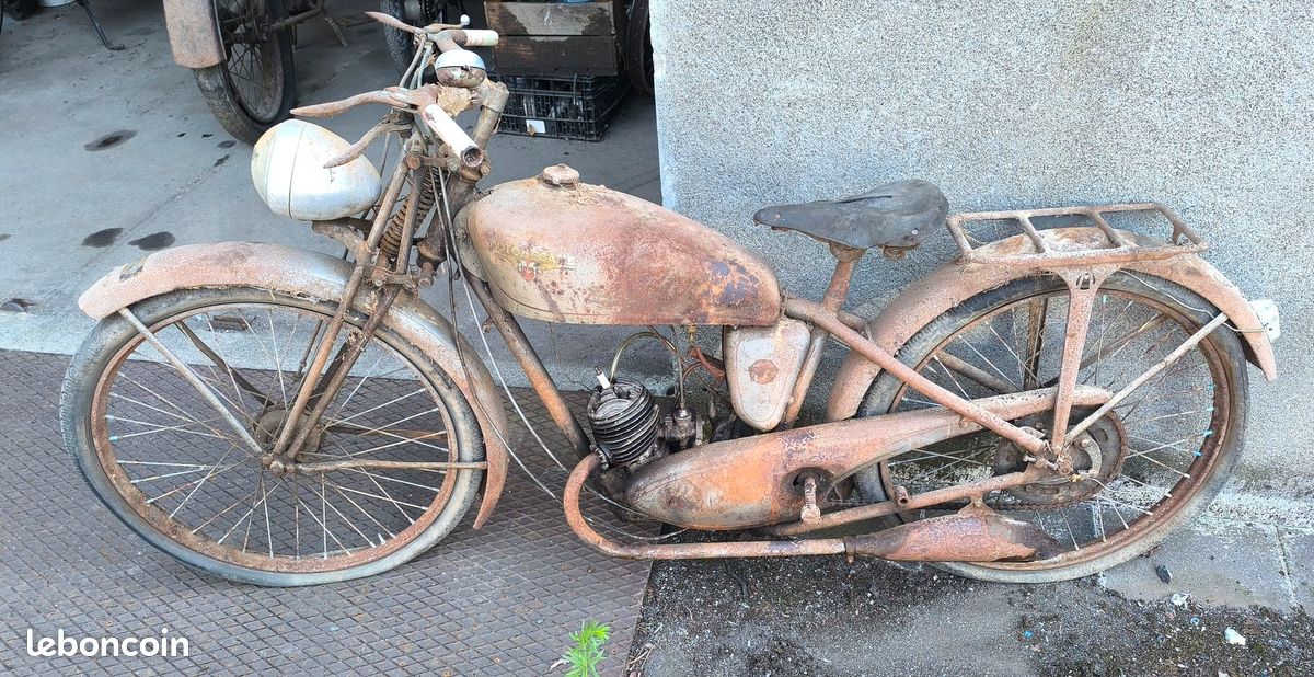 Moto de collection 100cc automoto 1950 , monet goyon s3g de 1951 et 1949 motobecane scout 1939 a res taurer (image 3)
