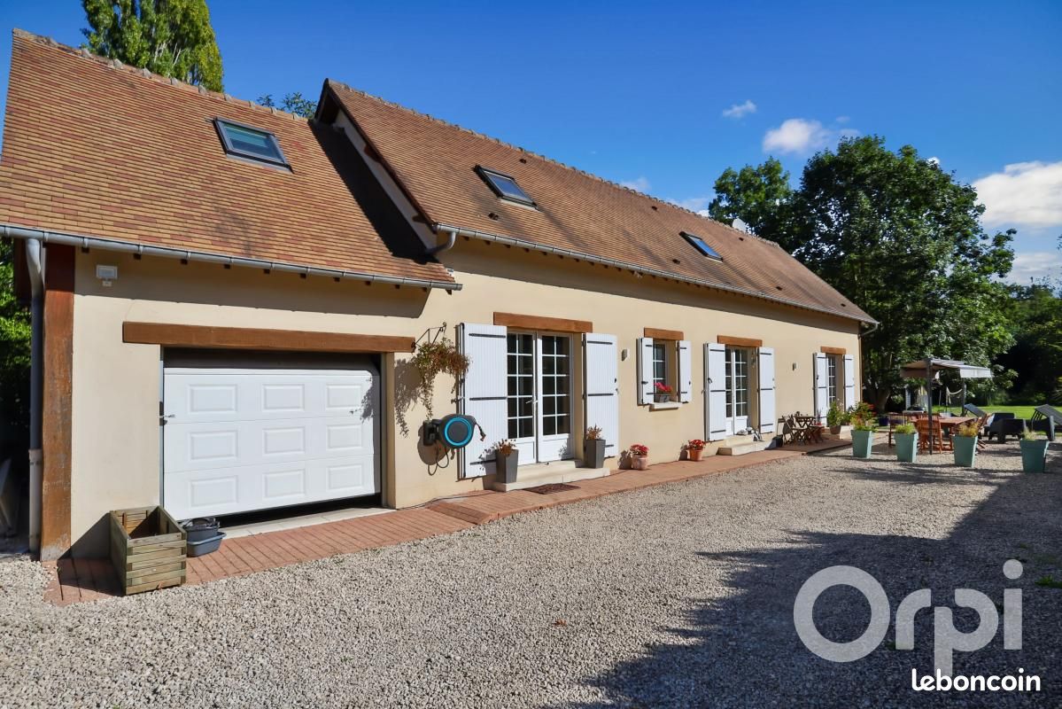 Maison 6 pièces 143 m² · à Gisors · 143 m² · 336 000 €