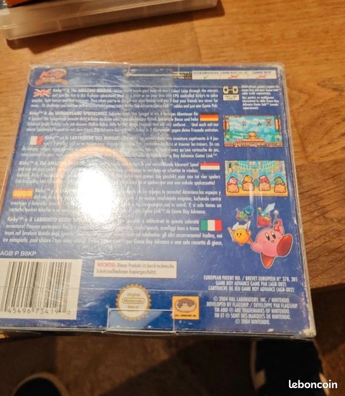 Kirby & The Amazing Mirror - Nintendo Game Boy Advance Jeu vidéo - usage éditorial uniquement Photo Stock - Alamy