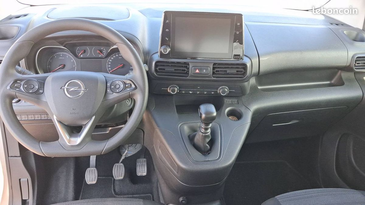 Opel Combo 1.5 D 102 Life (image 11)