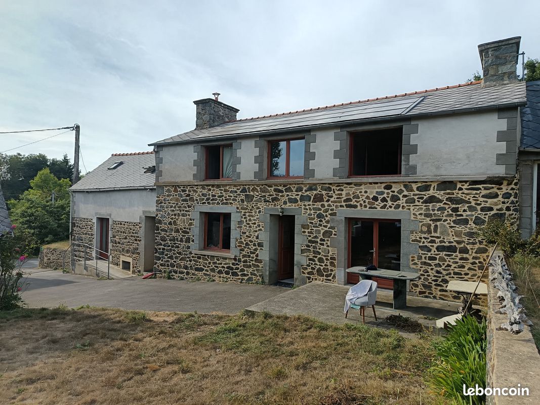 Maison 7 pièces 155 m² · à Pléguien · 155 m² · 350 000 €