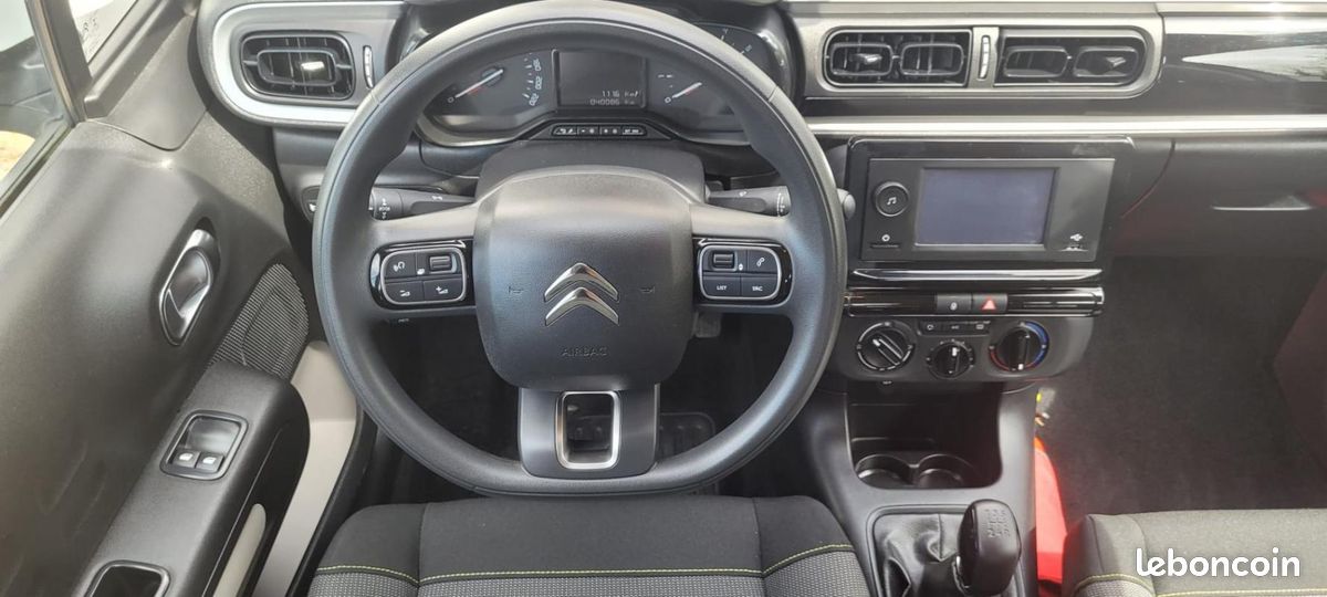 Citroën C3 PureTech 83 ch BVM5 You (image 7)