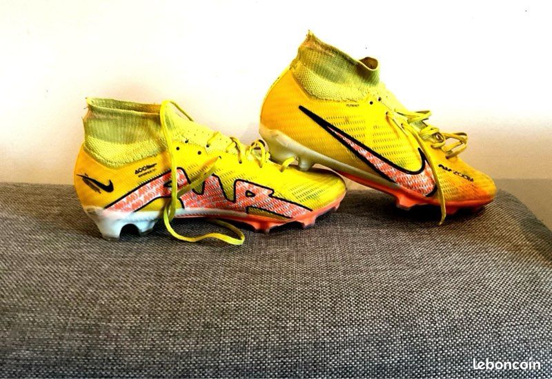 Nike Air Zoom Mercurial Crampons de Football Jaune Sport