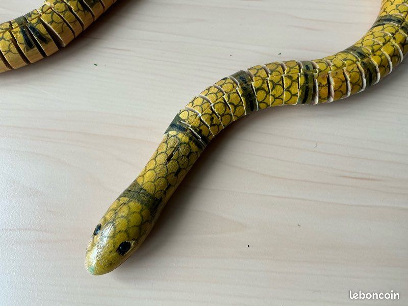 Jouet serpent en bois personnalisé : bois ondulé fabriqué à la main - France