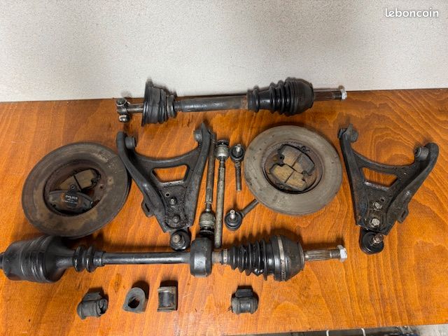 Brade pièces train avant Renault Super 5 GT Turbo Phase 2 faire offre ...