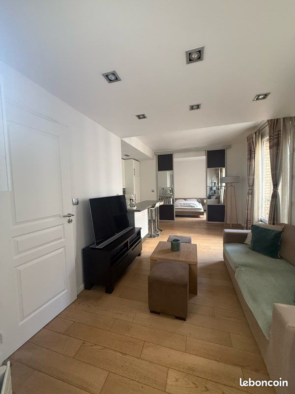 Appartement 2 pièces 39 m² · à Neuilly-sur-Seine · 39 m² · 2 090 €/mois