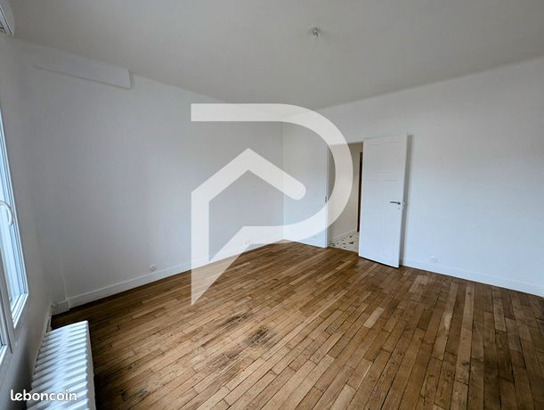 https://img.leboncoin.fr/api/v1/lbcpb1/images/d9/e6/75/d9e6758e8b12ce41e58b783426850516795c9b91.jpg?rule=ad-image