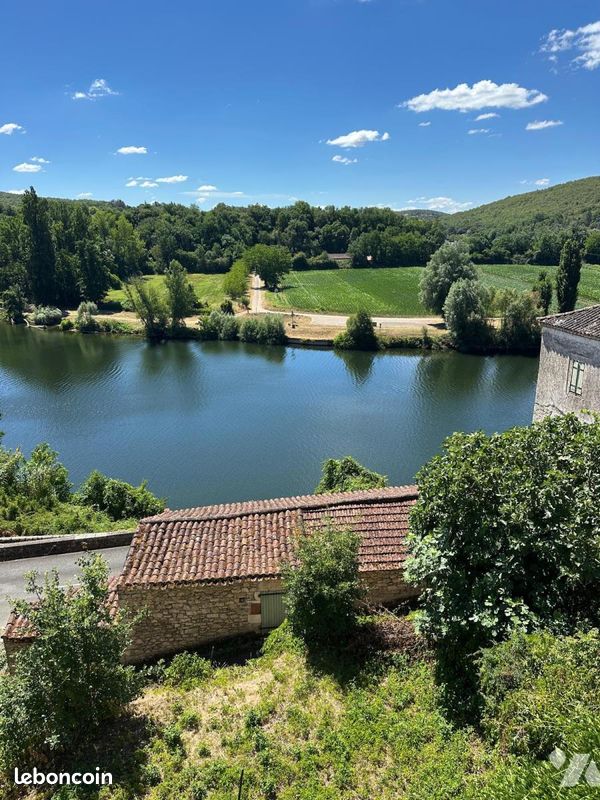 Maison 6 pièces 140 m² · à Lamagdelaine · 140 m² · 56 000 €