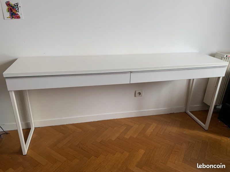 Bureau IKEA (image 1)