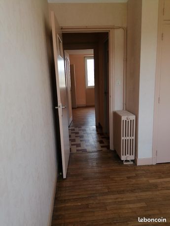 T3 lumineux avec vue degagee +garage,cave,parking a brive dispo 01/05 3pieces 62m3 620 euros charges comprises