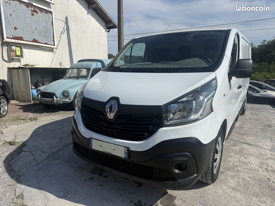 Renault TRAFIC III FG L2H1 1200 1.6 DCI 140CH ENERGY GRAND CONFORT (image 2)