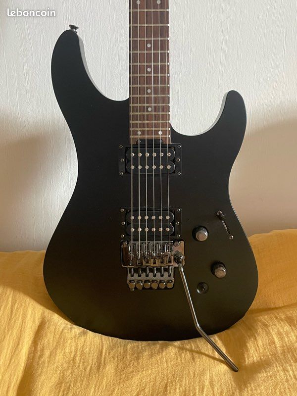 Guitare électrique - Yamaha RGX220DZ noire (image 2)
