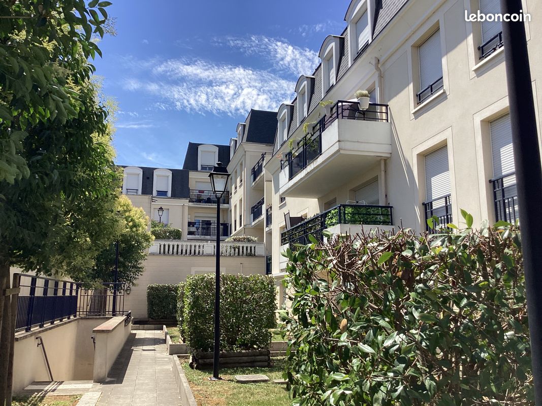Appartement 3 pièces 80 m² · à Montlhéry · 80 m² · 290 000 €