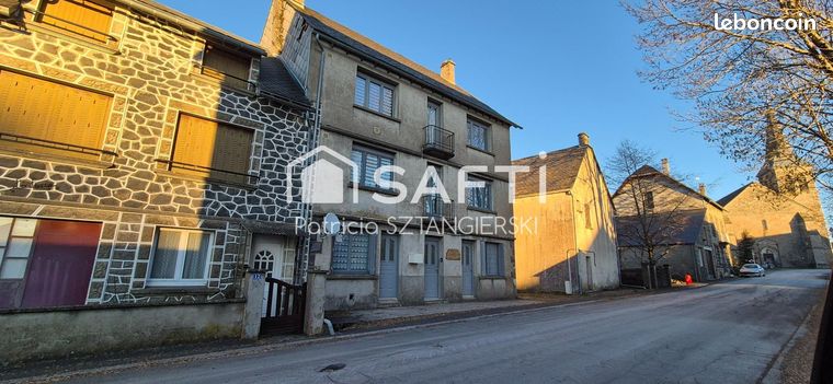 Immeuble 205 m² CHASTREIX