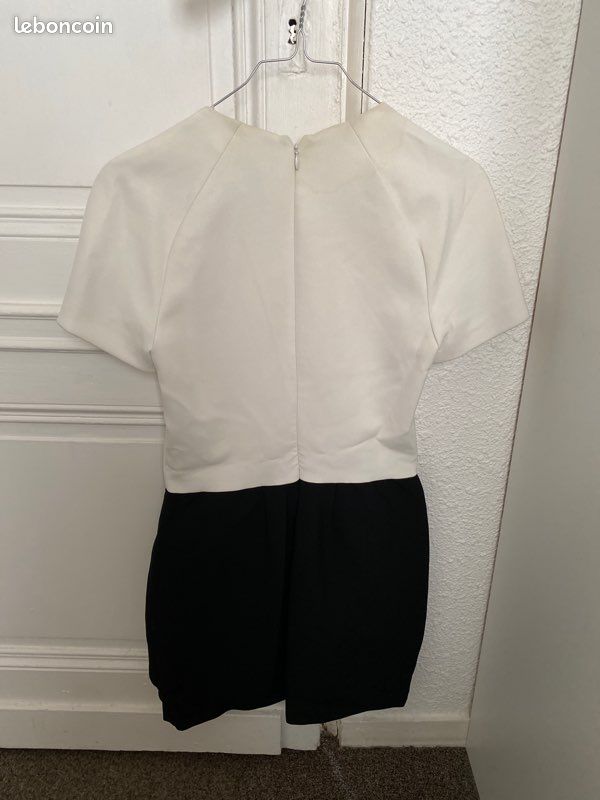 Robe maje noire et blanche (image 2)