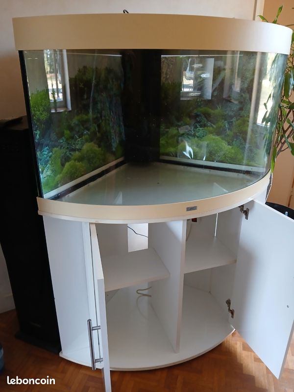 Aquarium (image 1)
