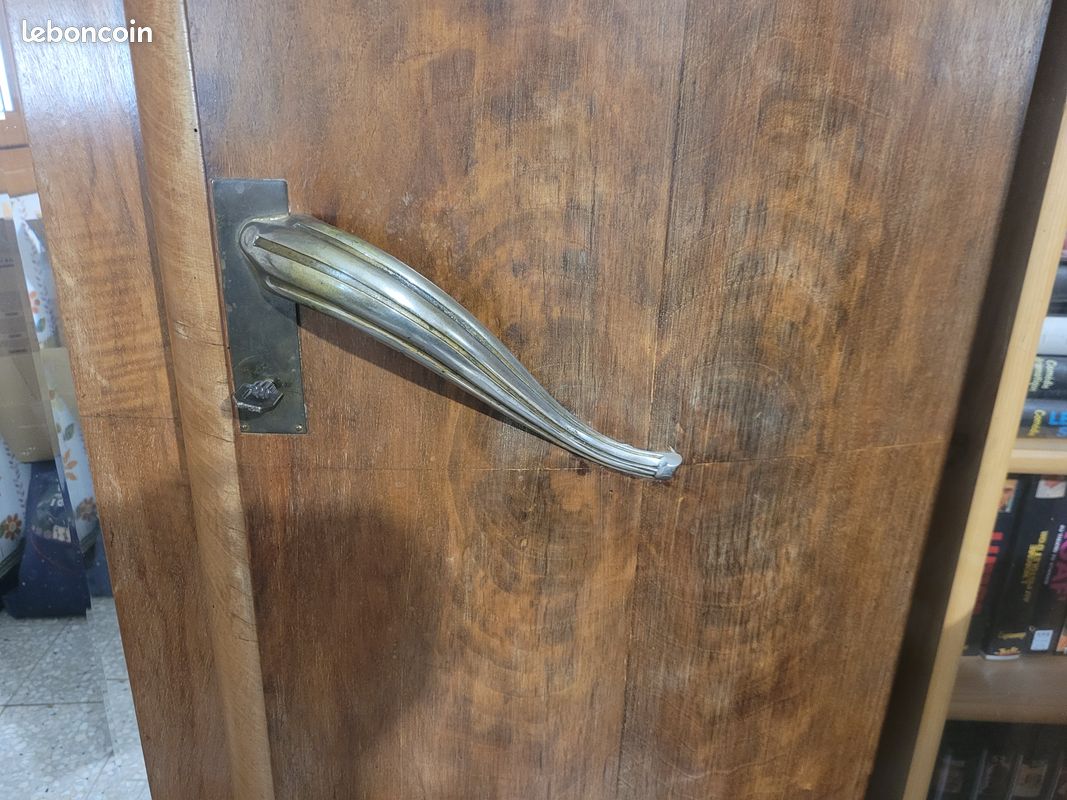 Armoire années 50 à restaurer (image 3)
