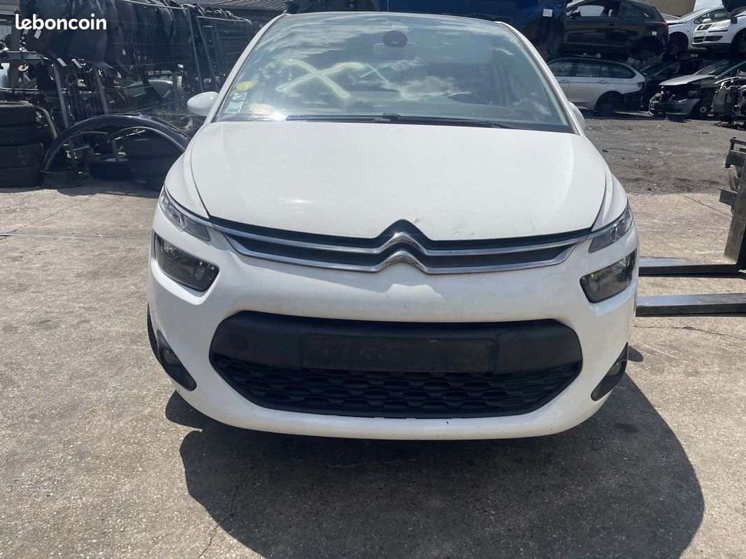 CITROËN C4 PICASSO II PHASE 1 1.6 BLUEHDI 100 Cv 04/2013 – Véhicule pour pièces – (image 2)
