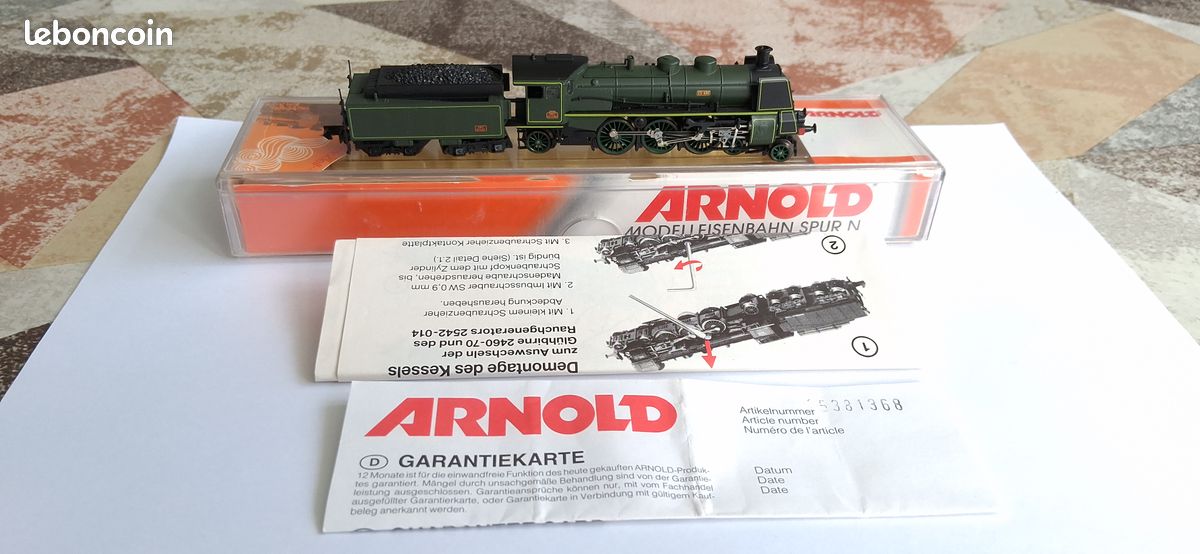 Locomotive a vapeur ARNOLD echelle n