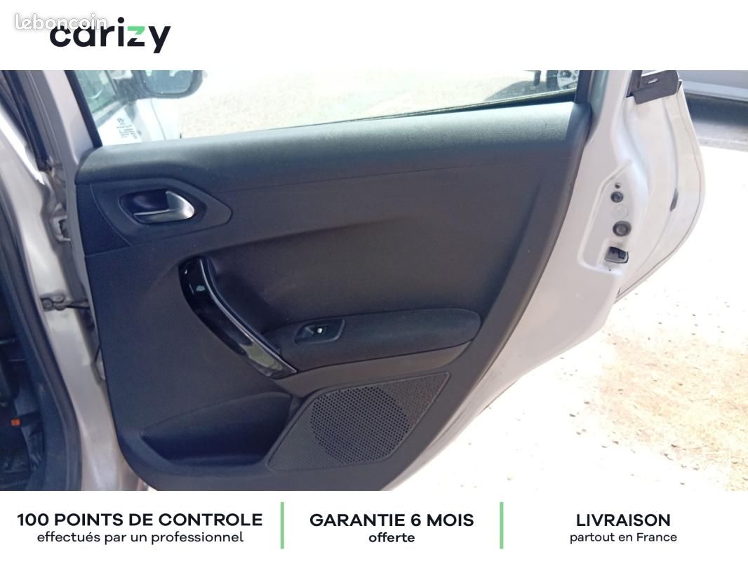 Peugeot 208 1.2 VTi 82ch BVM5 Allure (image 16)