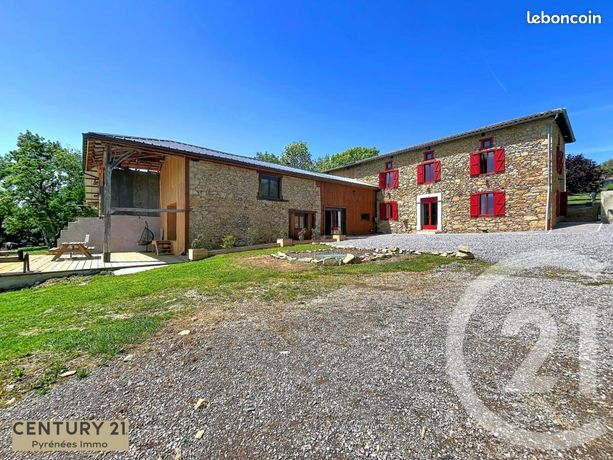 Maison 4 pièces 263 m²