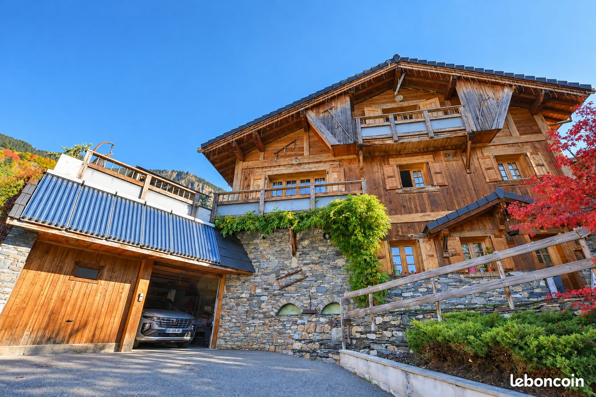 Maison 7 pièces 226 m² · à Bozel · 226 m² · 1 390 000 €