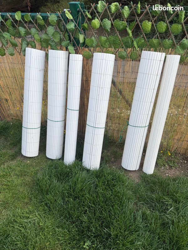 Rouleau canisse blanche (image 1)