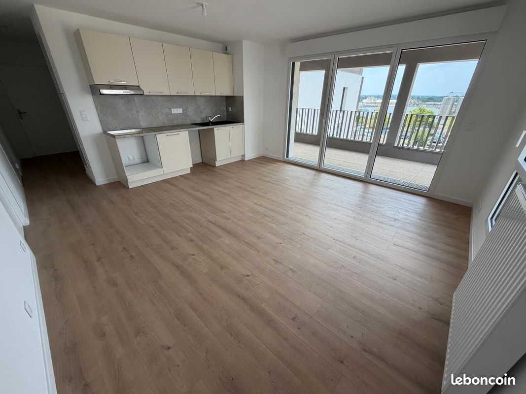 Appartement 2 pièces 45 m² · à L'Hermitage · 45 m² · 650 €/mois