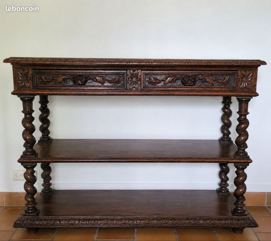 Console (image 1)