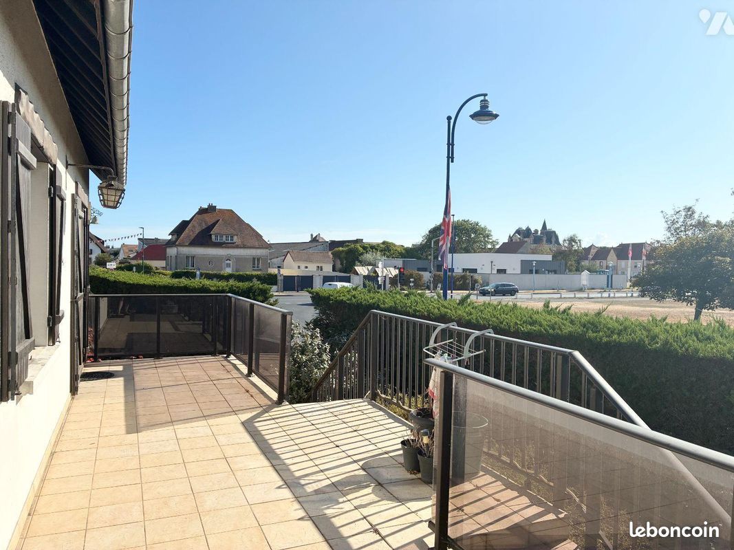 Maison 7 pièces 153 m² · à Colleville-Montgomery · 153 m² · 316 800 €