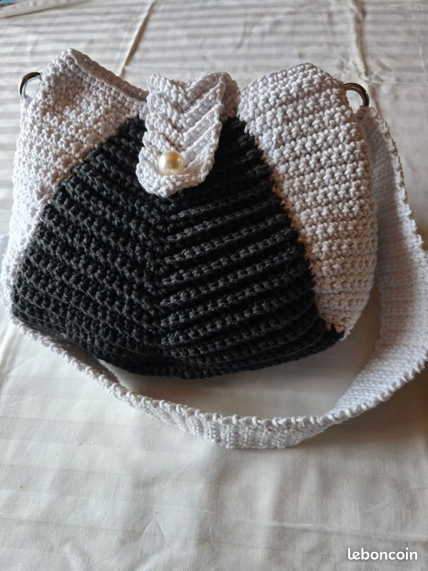 Petit sac au crochet (image 2)