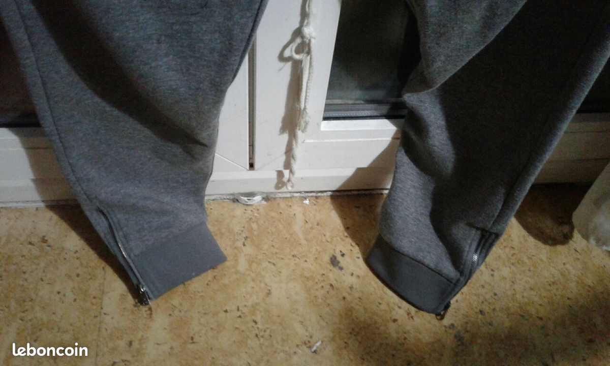 Pontalon jogging armani exchange thé général gris m 40.42 (image 2)