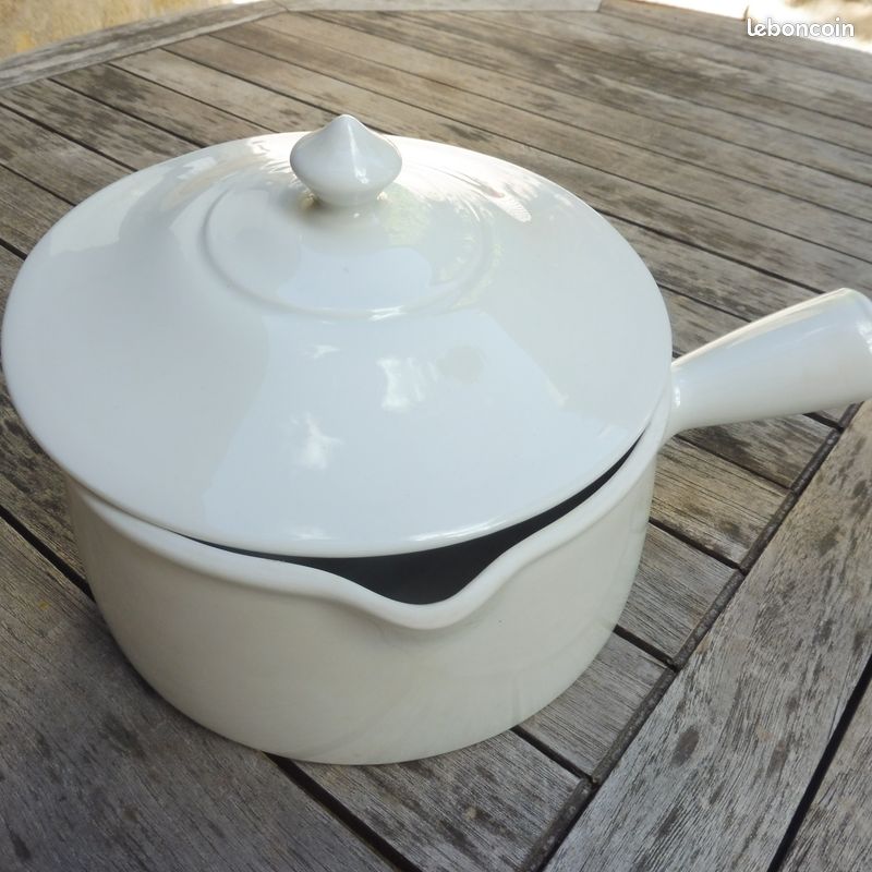 Casserole plat couvercle porcelaine (image 1)